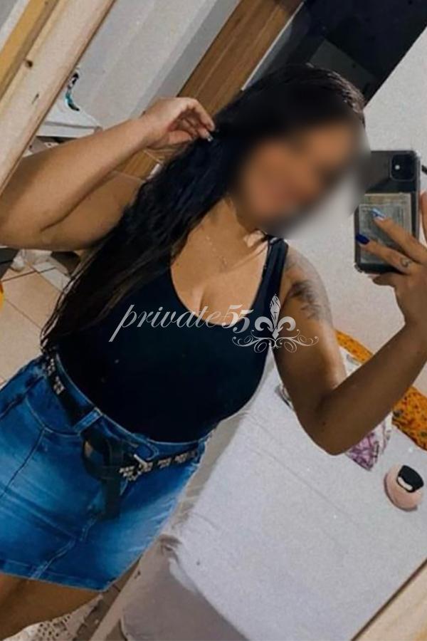 VALENTINA ARAÚJO - Acompanhantes Santos