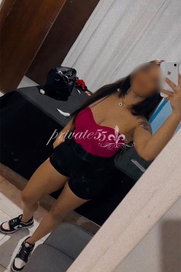 VALENTINA ARAÚJO - Acompanhantes Santos