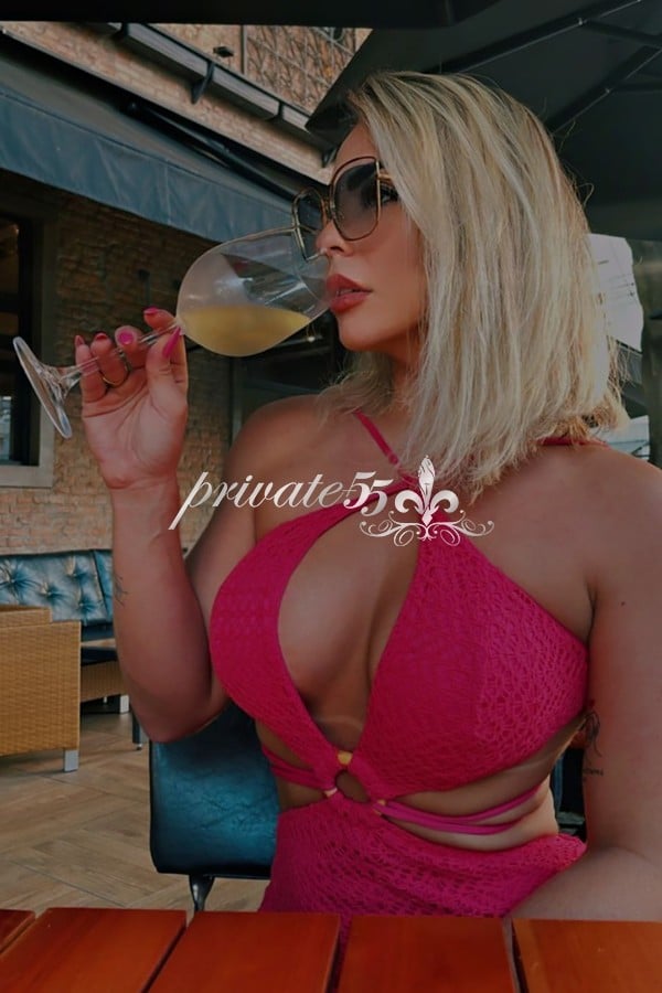 BÁRBARA BOTELHO - Acompanhantes São Paulo