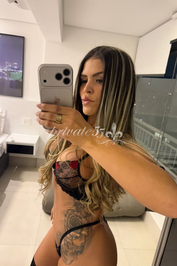 BIA MENEZES - Acompanhantes São Paulo