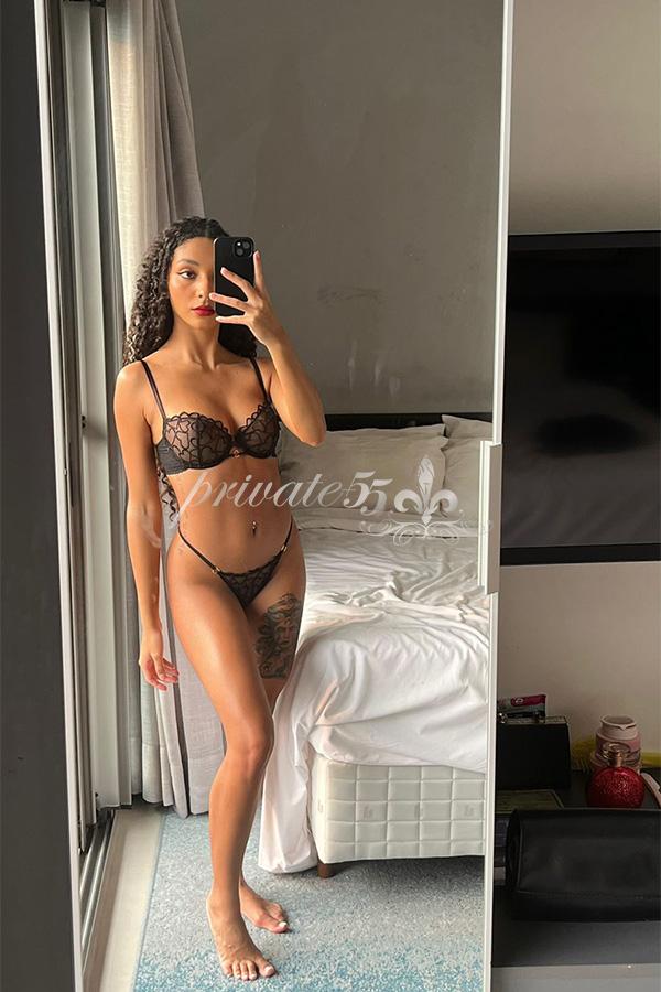 BÁRBARA ANDRADE - Acompanhantes Rio de Janeiro