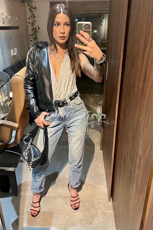 CAMILA QUEIROZ - Acompanhantes São Paulo