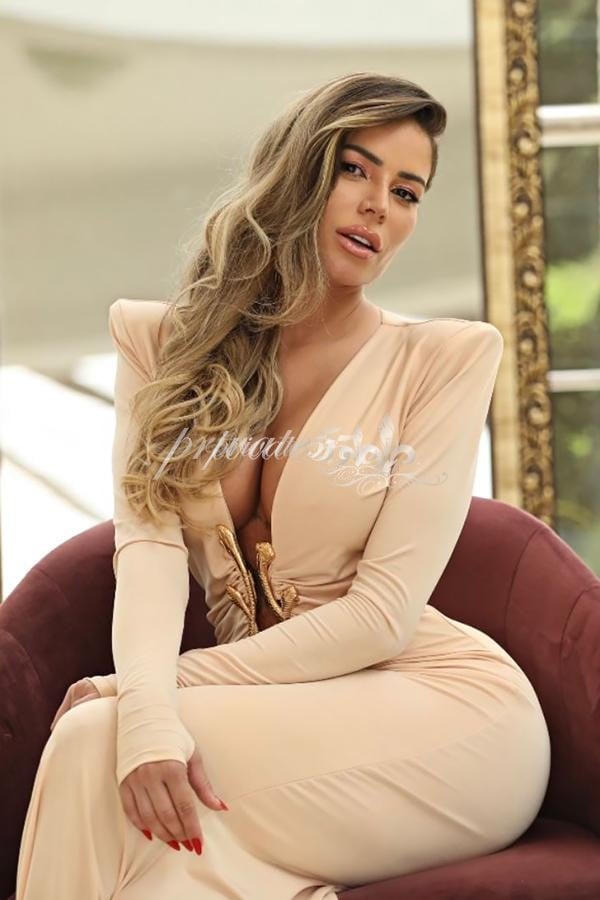 JULIA NOBRE - Acompanhantes São Paulo