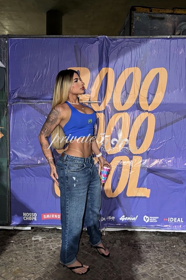 LARISSA  MANOELA  - Acompanhantes São Paulo