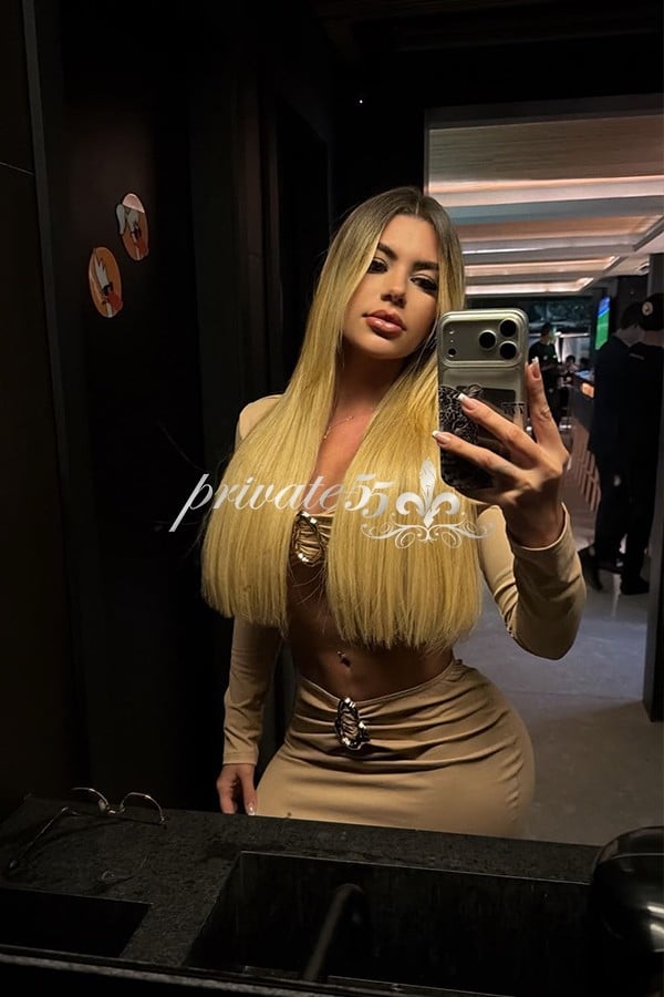 LARISSA  MANOELA  - Acompanhantes São Paulo
