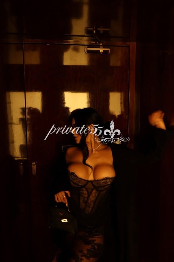 LIARA DELTORO - Acompanhantes São Paulo
