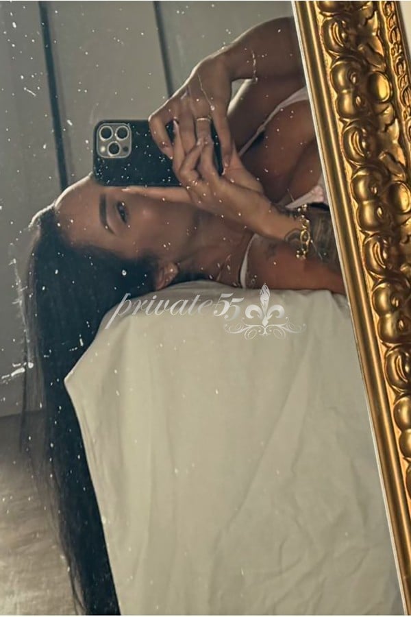 LIVIA MASSAGENS - Acompanhantes São Paulo