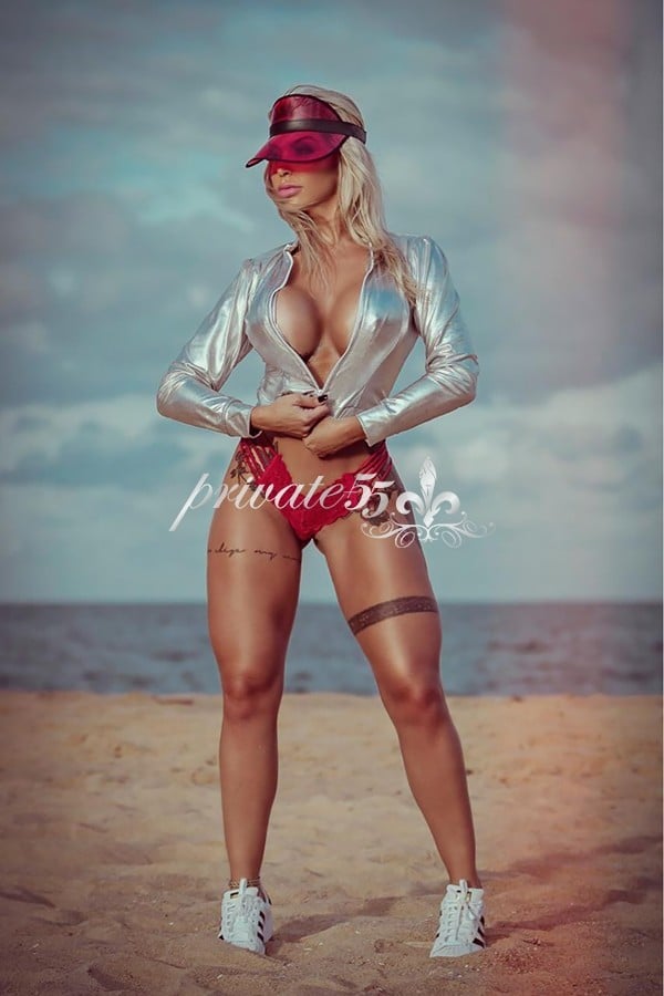 RHIANA BOSS - Acompanhantes São Paulo