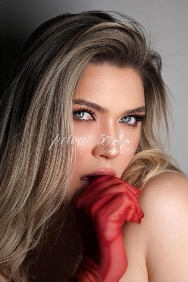 LAURA EISENBERG - Acompanhantes Vitória
