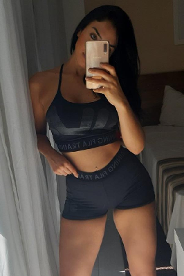 Jolie Bernardi - Acompanhantes Salvador - Acompanhantes Bahia - Acompanhantes BA