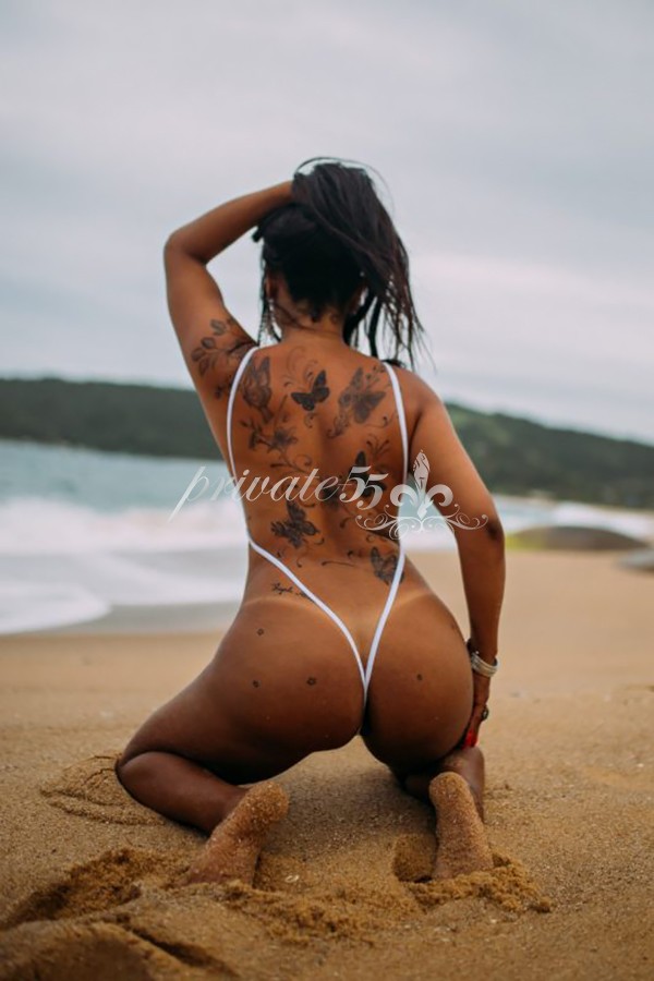 THAYSLA ALMEIDA - Acompanhantes Balneário Camboriú