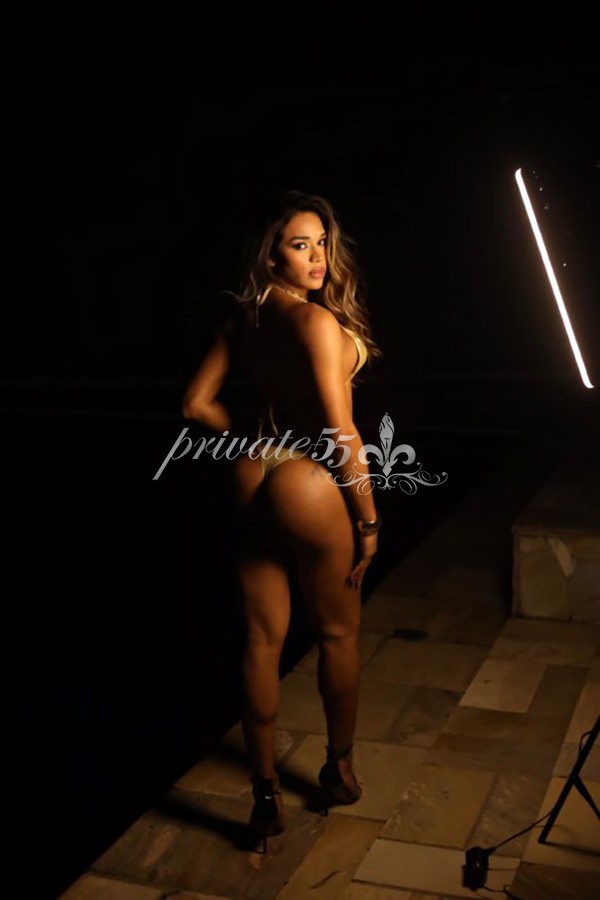 BIANCA MONTCLAIR - Acompanhantes Curitiba