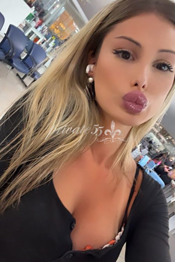 GABRIELA  DUARTE - Acompanhantes Curitiba