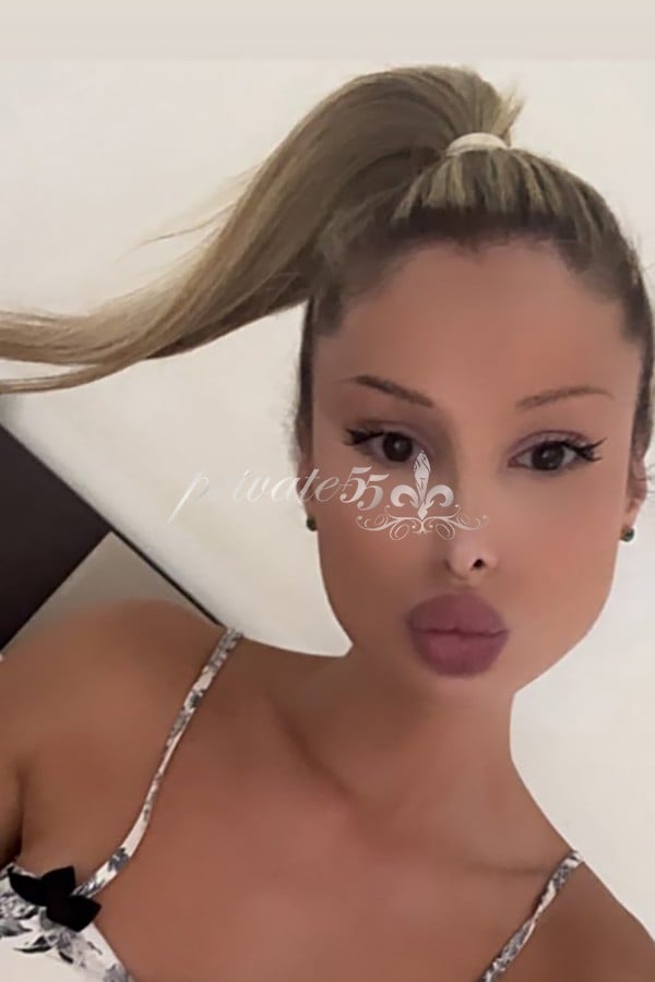 GABRIELA  DUARTE - Acompanhantes Curitiba