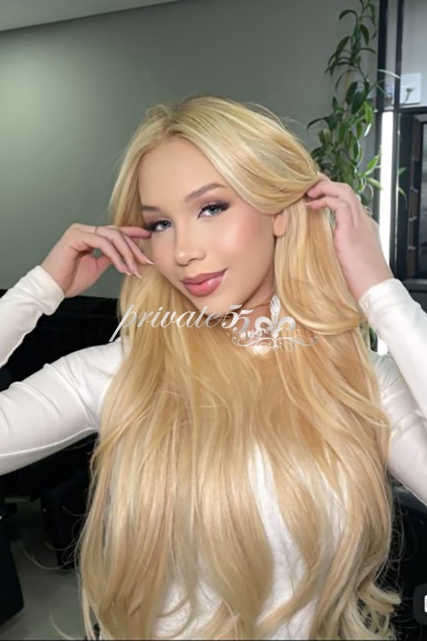 NICOLE ALMEIDA - Acompanhantes Curitiba