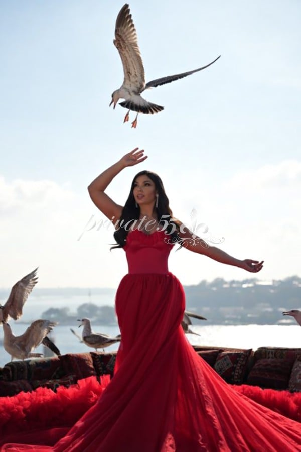 ELLEN FURTADO - Acompanhantes Florianópolis