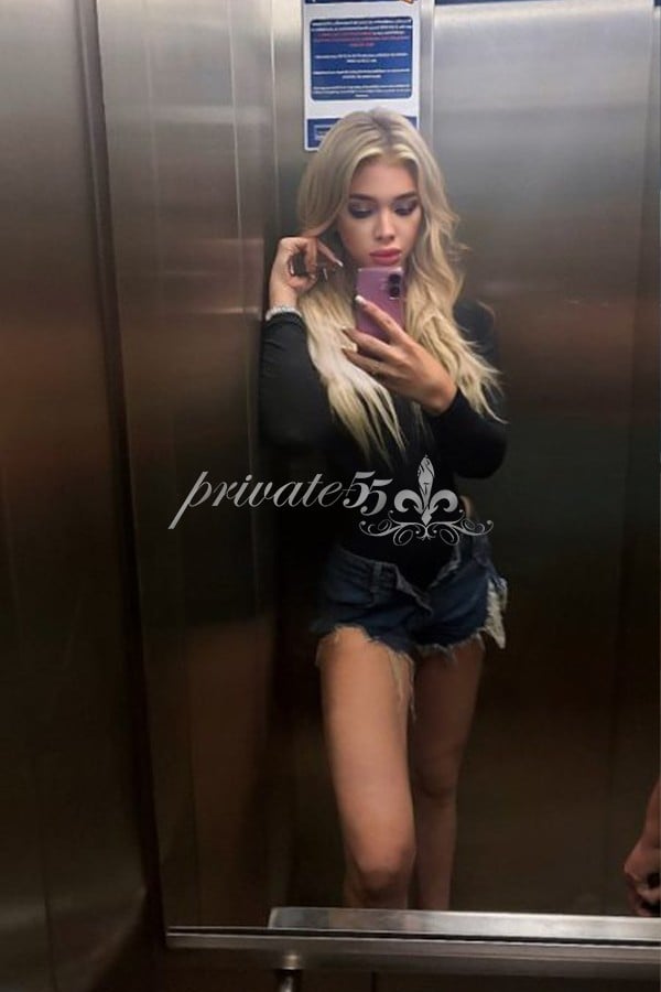 JULIA BABY - Acompanhantes Florianópolis