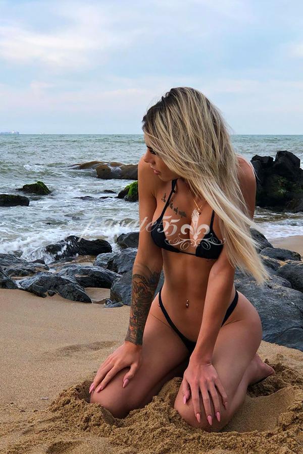 Júlia Sampaio - Acompanhantes Florianópolis - Acompanhantes Floripa - Acompanhantes SC