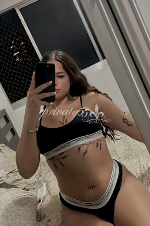 JASMINE FRANÇA - Acompanhantes Goiânia