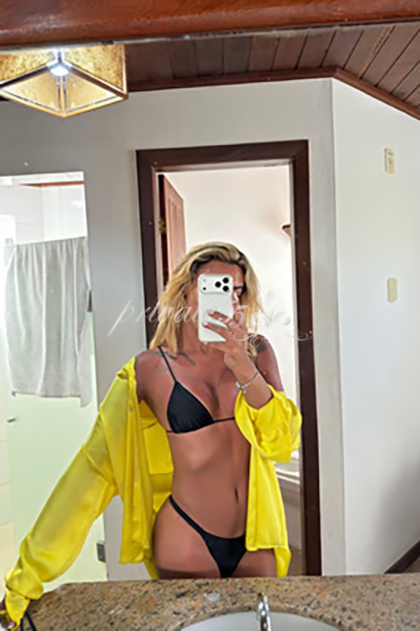 LARISSA AZEVEDO - Acompanhantes Goiânia