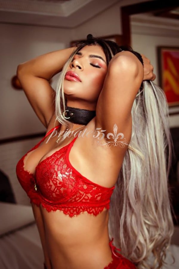 LARISSA CAMPOS - Acompanhantes Goiânia