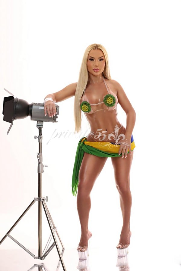 ARIELA BRANDÃO - Acompanhantes São Paulo
