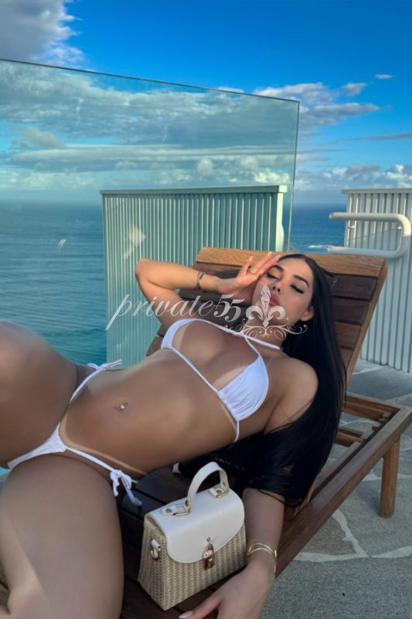 BELLA  HADID - Acompanhantes São Paulo