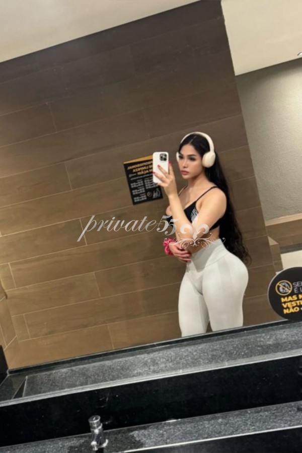 BELLA  HADID - Acompanhantes São Paulo