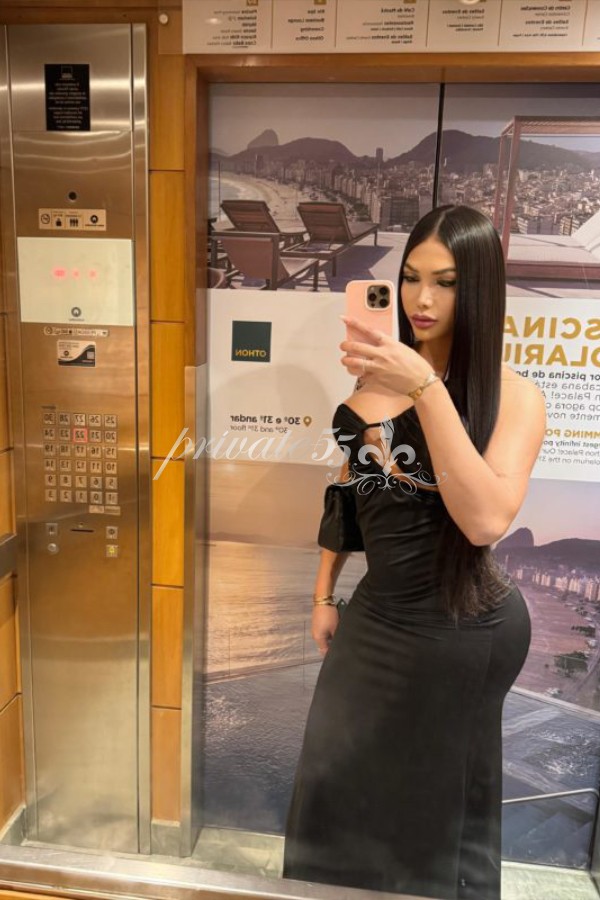 BELLA  HADID - Acompanhantes São Paulo