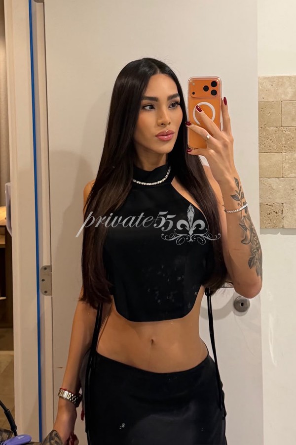LARISSA ARAÚJO - Acompanhantes São Paulo