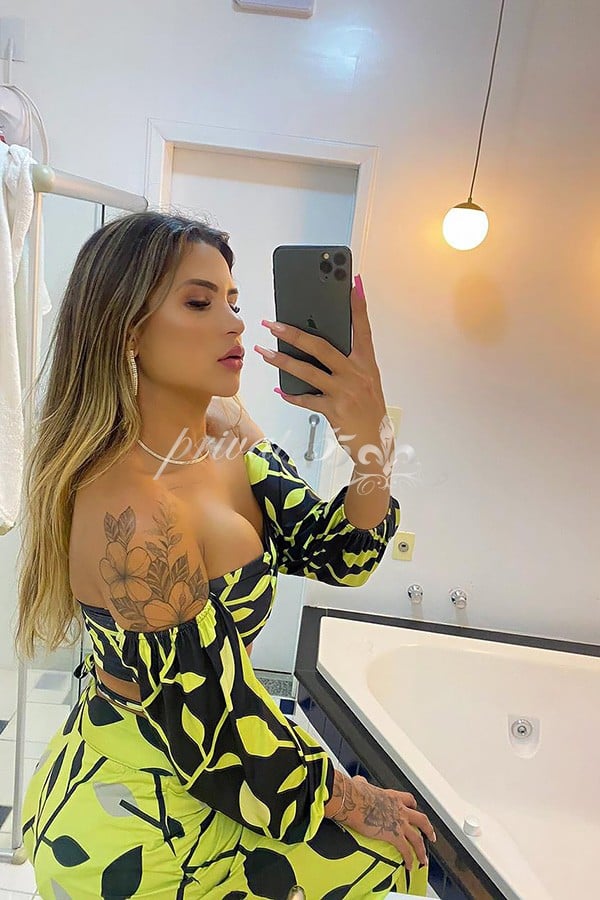 LIA  LARA - Acompanhantes São Paulo
