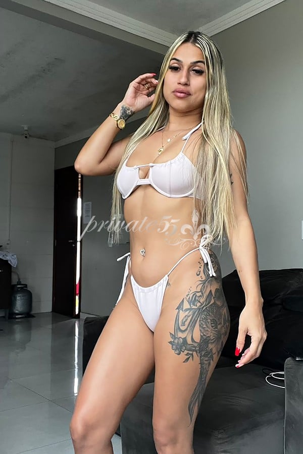 ANNA OLIVEIRA  - Acompanhantes Itapema
