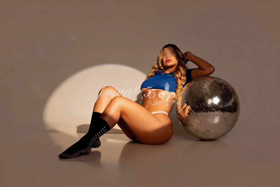 RENATA FERNANDES  - Acompanhantes Curitiba