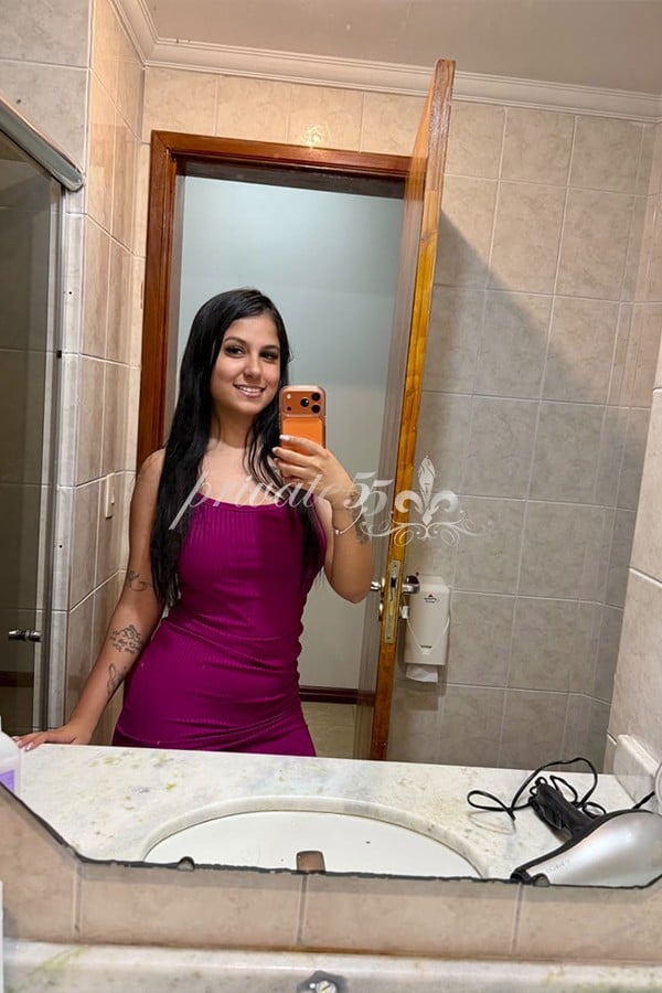 JÚLIA  MARQUES  - Acompanhantes Florianópolis