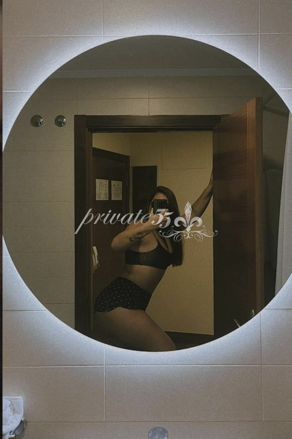 JULIANA PIMENTA  - Acompanhantes Florianópolis