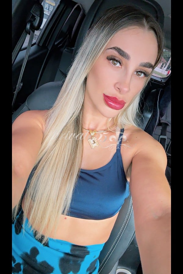 LARISSA MANBACH - Acompanhantes Florianópolis