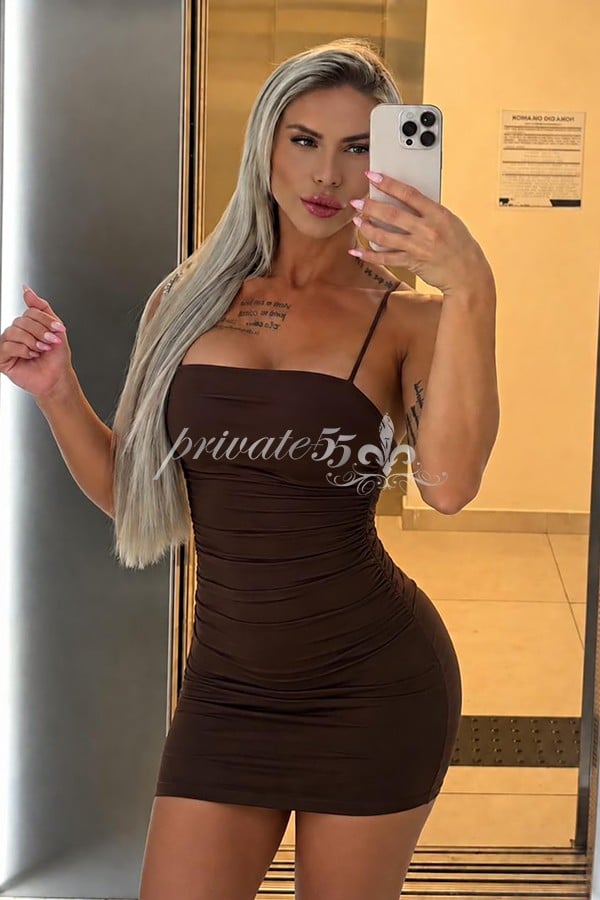 PRISCILA  ANDRADE  - Acompanhantes Florianópolis