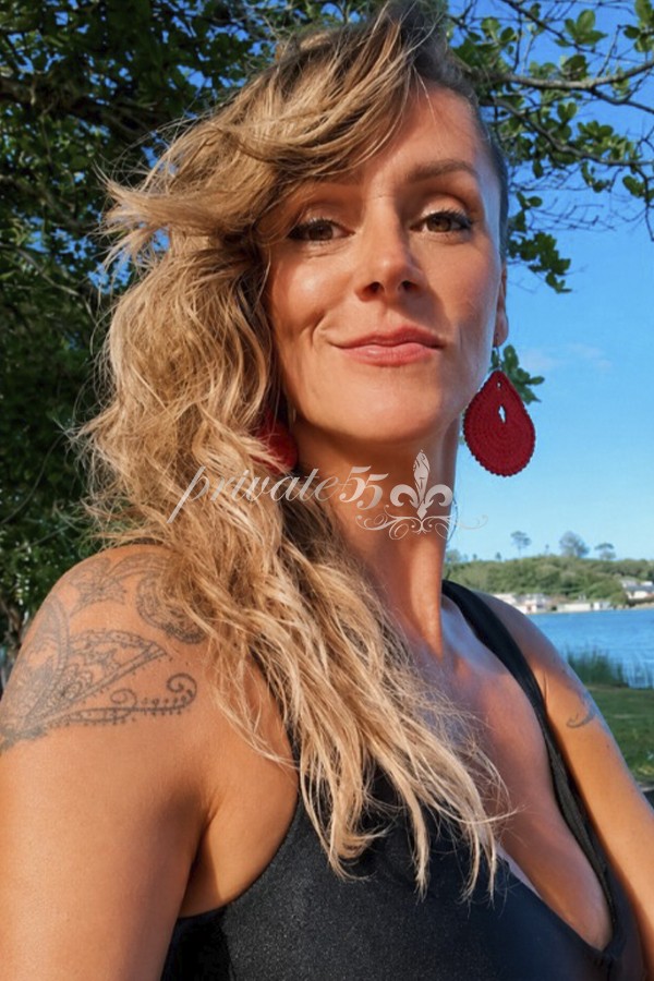 MAYA  MASSOTERAPEUTA - Acompanhantes Porto Alegre