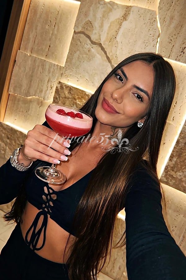 MIA  CAVALCANTI - Acompanhantes Porto Alegre