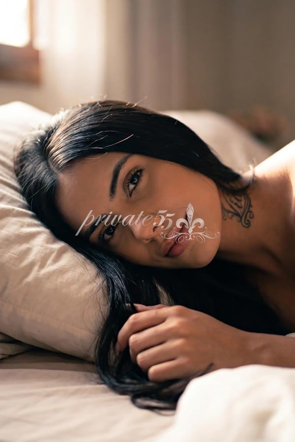 MIA  CAVALCANTI - Acompanhantes Porto Alegre