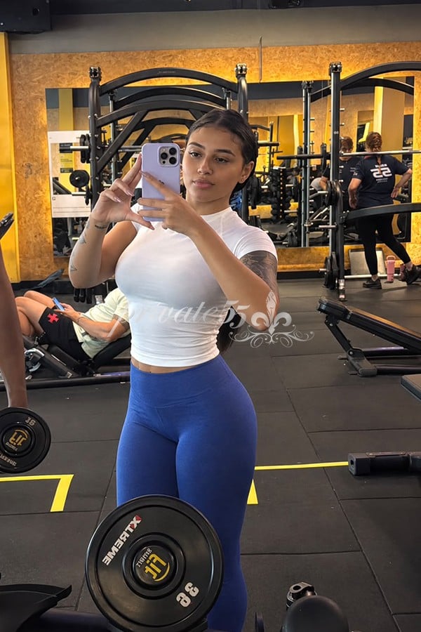 CRISTAL  BELMONTE  - Acompanhantes Rio de Janeiro