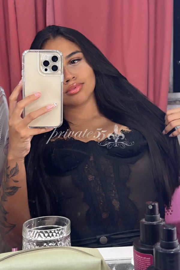 CRISTAL  BELMONTE  - Acompanhantes Rio de Janeiro