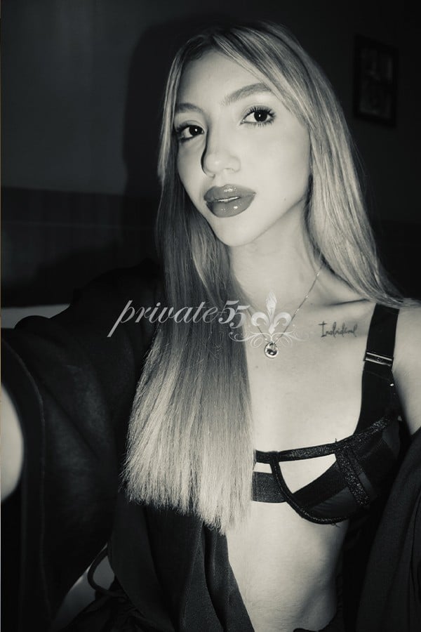 EMMA  SALES  - Acompanhantes São Paulo