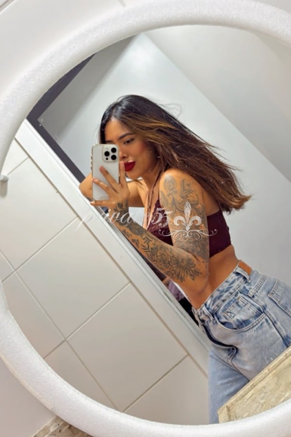 LIVIA  SALES  - Acompanhantes São Paulo