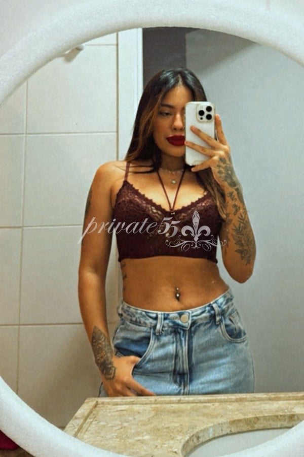 LIVIA  SALES  - Acompanhantes São Paulo