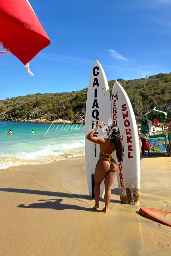 HELENA NUNES  - Acompanhantes Vitória
