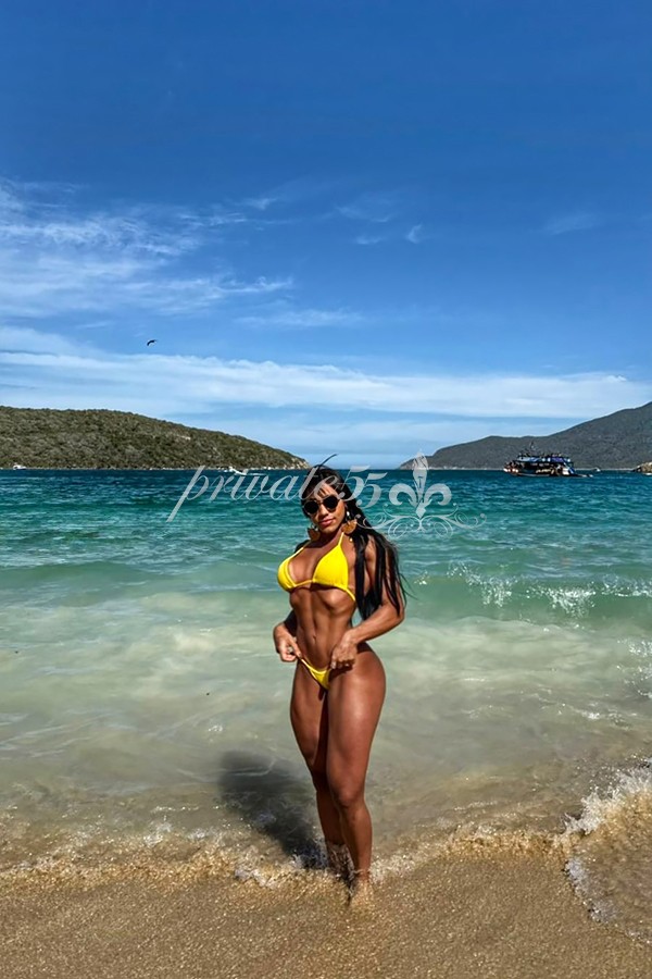 HELENA NUNES  - Acompanhantes Vitória